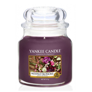 Yankee Candle Aromatická sviečka Classic strednej Moonlit Blossoms 411 g