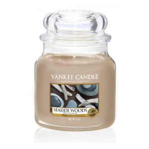 Yankee Candle Aromatická sviečka strednej Seaside Woods 411 g