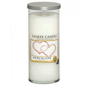 Yankee Candle Aromatická sviečka v sklenenom valci Snow In Love 538 g