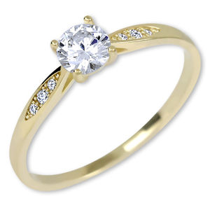 Brilio Zlatý zásnubný prsteň s kryštálmi 229 001 00809 50 mm