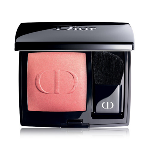 Dior Dlhotrvajúci vysoko pigmentovaná tvárenka Rouge Blush 6,7 g 136 Delicate Matte