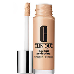 Clinique Hydratačný make-up a korektor v jednom (Beyond Perfecting Foundation + Concealer) 30 ml 18 Sand