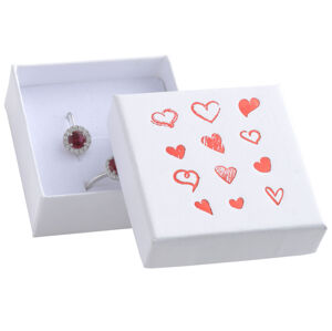 JK Box Biela darčeková krabička na súpravu šperkov so srdiečkami HRT-4/A1/A7