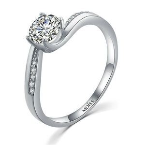 MOISS Elegantný strieborný prsteň s čírymi zirkónmi R00005 48 mm